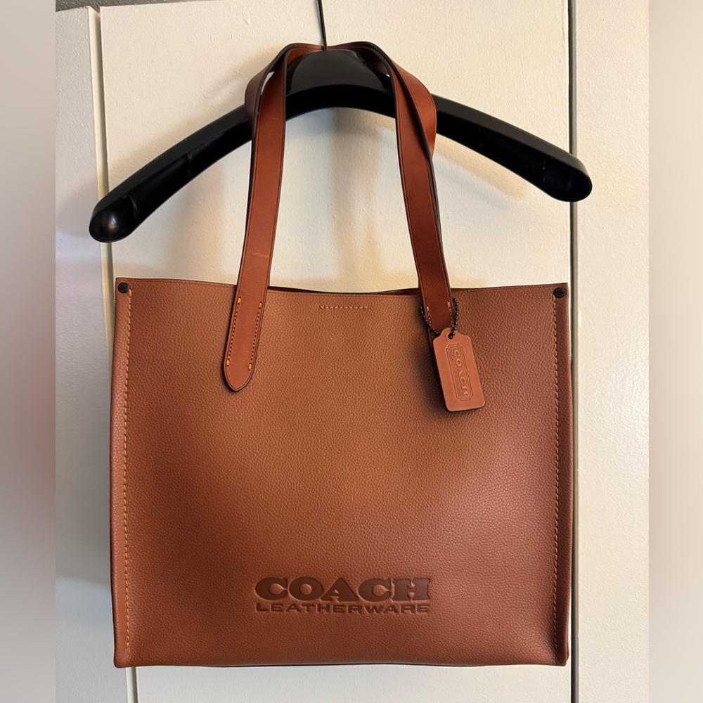 Coach Relay Tote 34 in Burnished Amber
